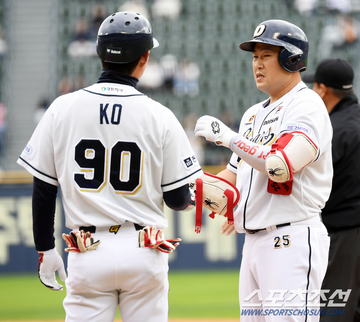 [잠실현장]4경기 24이닝 ERA '0.00'. 극강의 '롯데킬러' 브랜…