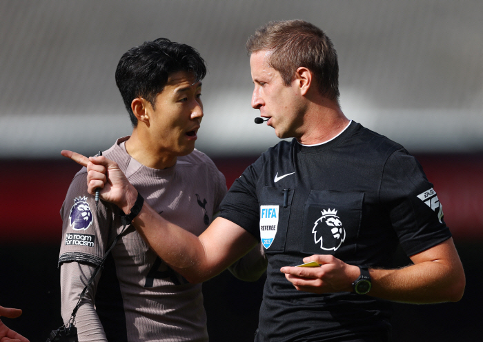 "땡큐, Sonny" 데뷔골 예언 적중, 비수마 퇴장에도 토트넘 EPL …