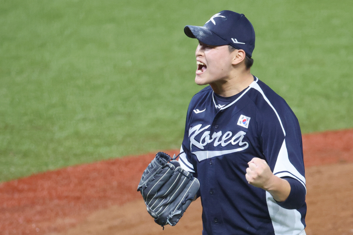 '기대반 우려반→세대교체 완성' 나이+연차제한 AG 대표팀, 가슴에 金피…