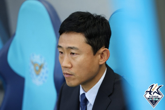 "81년생 공부하는 리더'최원권 대구 감독"우리팀 그런팀...파이널A에 …