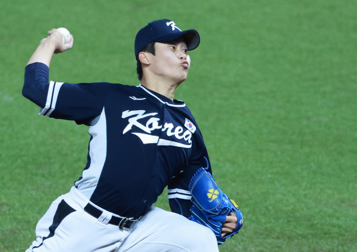 국대 10년 에이스+MVP '자유의몸' 한화가 위너? '미필 79.2%'…