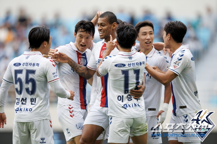 "윗물 그이상!"'고재현X벨톨라 연속골'대구,'이승우 멀티골'수원과 2대2무[K리그1 현장리뷰]