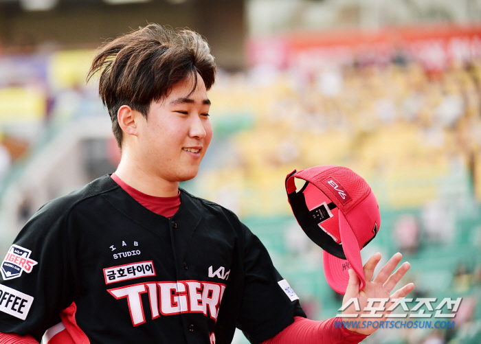 직구 평균 140㎞도 안되는데…데뷔 첫해 122.2이닝+8승, 신인왕 0…