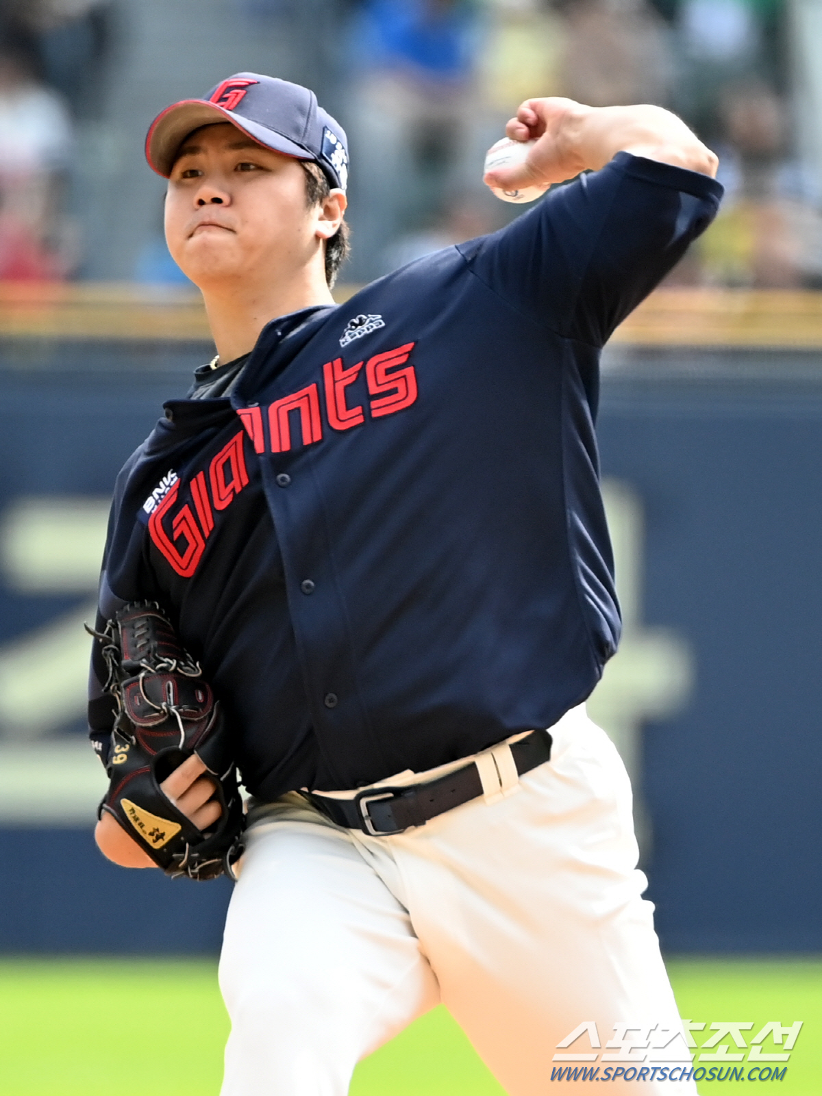 지면 5강 탈락 롯데 "오늘은 아니야"  '항저우 스타' 윤동희 1타점+…