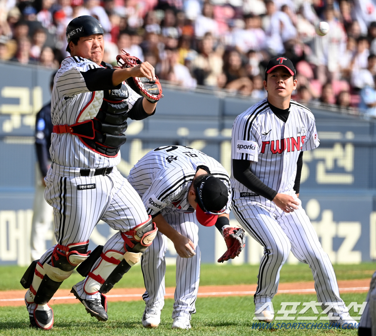 지면 5강 탈락 롯데 "오늘은 아니야"  '항저우 스타' 윤동희 1타점+…