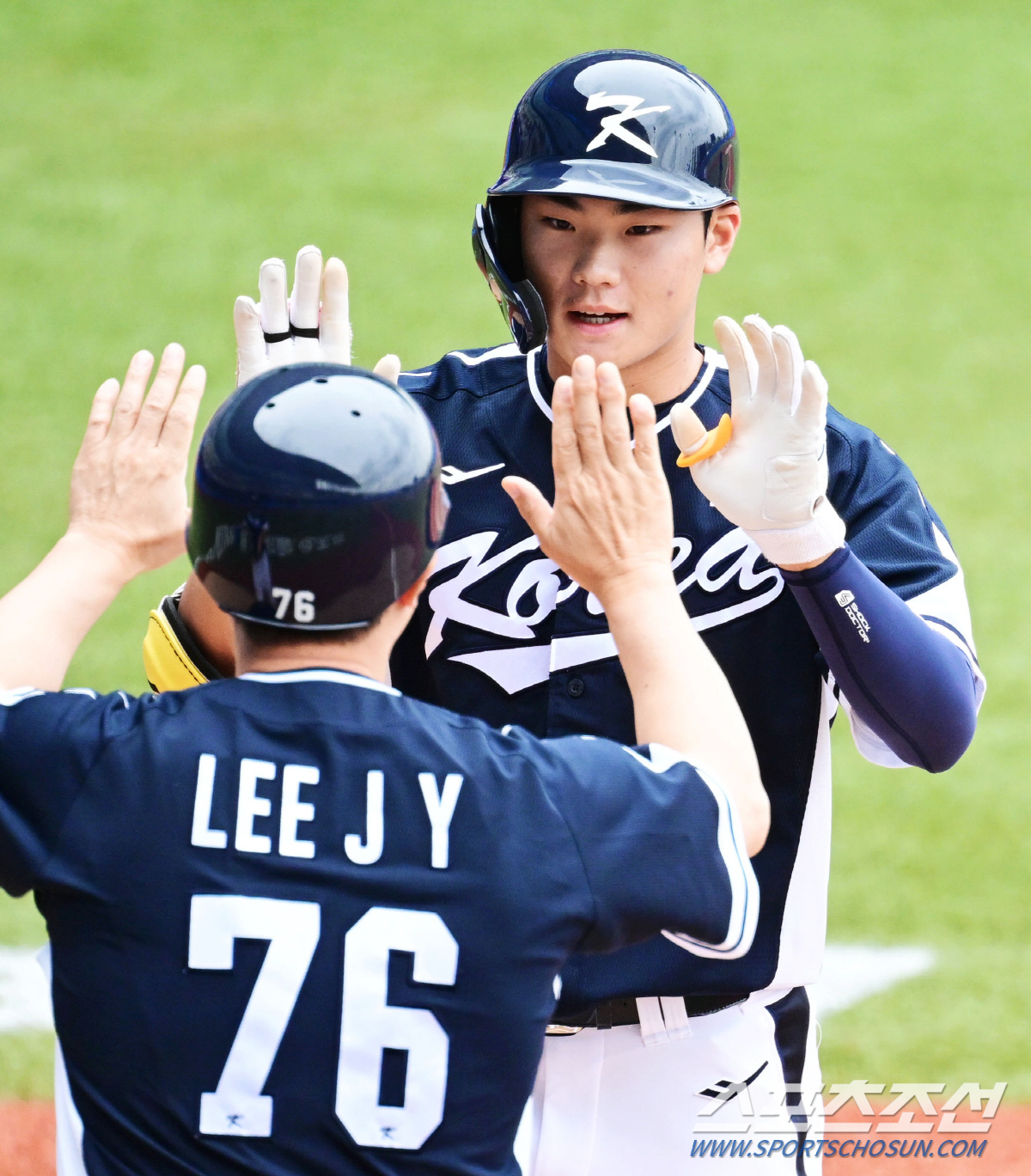 [창원현장]밤 12시 넘어 도착 오전 9시40분 출근…김주원 한화전 유격…