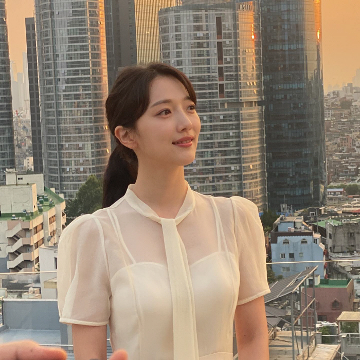 시청률 퀸=슈퍼스타 맞네..표예진, 카메라 세례 속 당당
