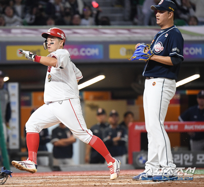 '자고 일어나면 순위가 바뀐다' 역대급 혼전 3~5위 전쟁, 누가 비극의…