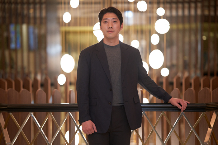 [인터뷰①] '화란' 김창훈 감독 "송중기 '하입보이' 춤? 나한테도 시…