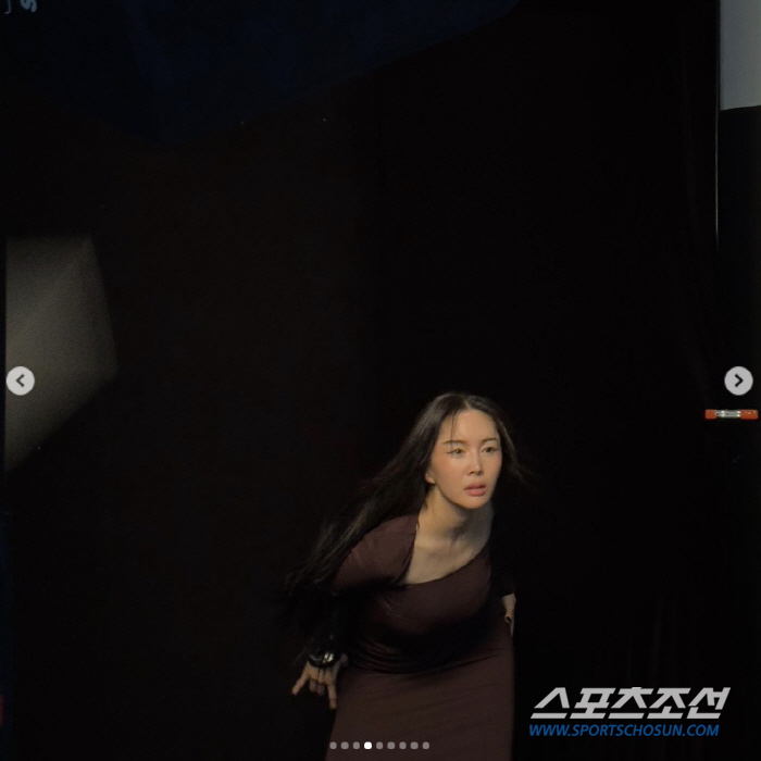 '10일만에 4㎏ 감량' 장영란, 가슴라인 강조한 '노출룩'도 당당…박슬…
