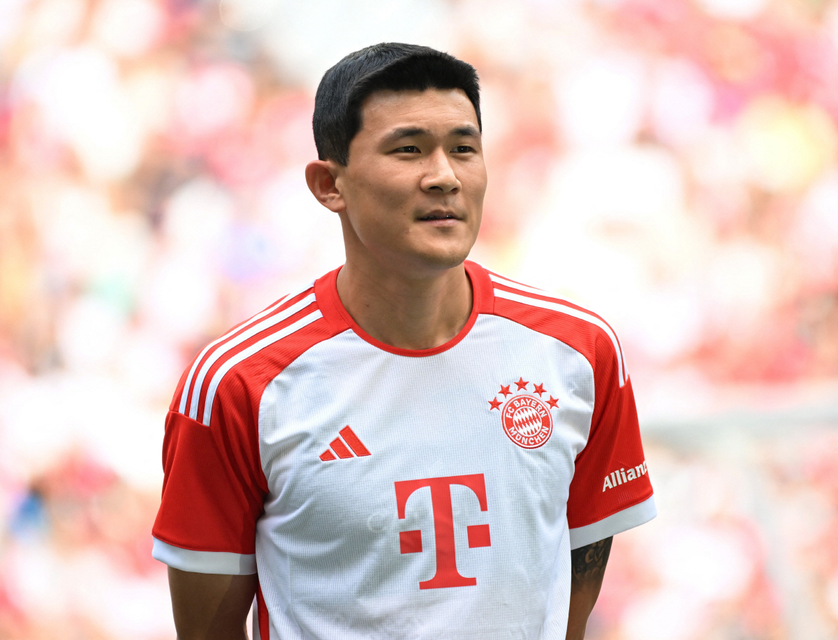'레전드 비판에 실력으로 답한 괴물' 김민재, 7라운드 '이주의 팀' 싹쓸이, 단, 빌트만 빼고