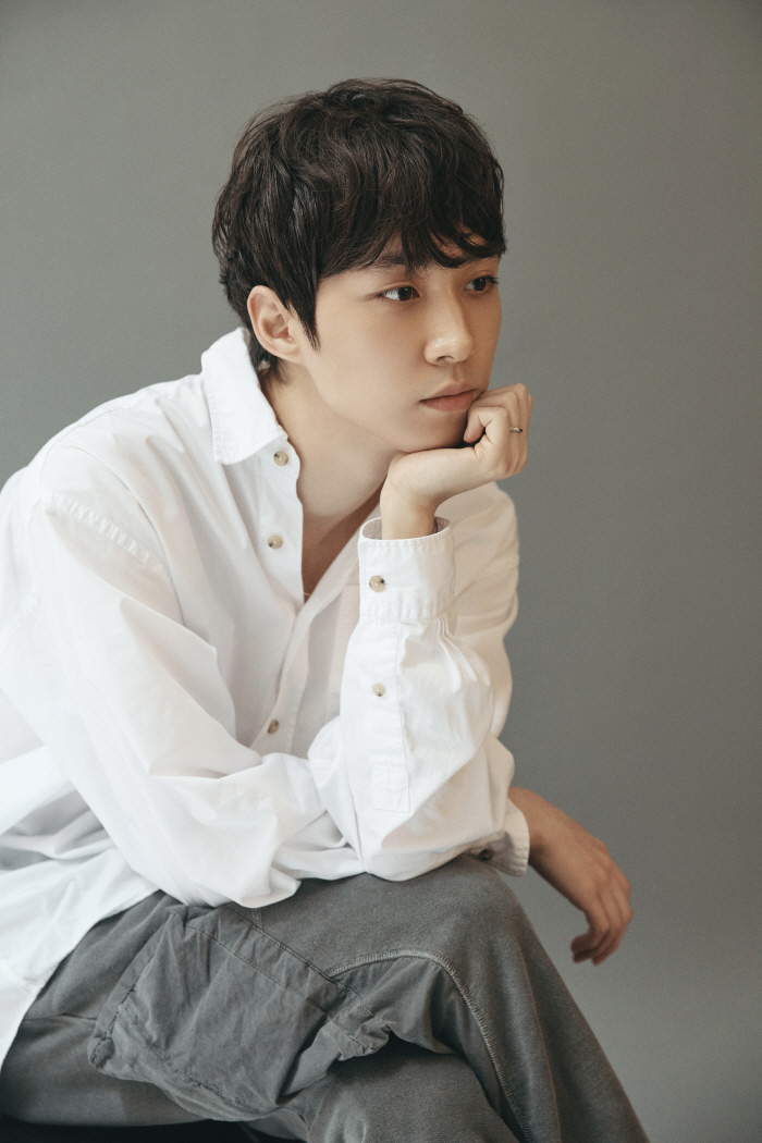 [인터뷰①] 이충현 감독 "女동생 둘 둔 오빠..女서사 관심多"('발레리…
