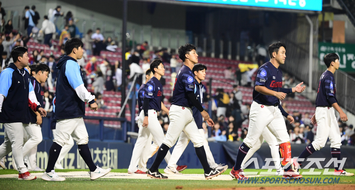 '구단주까지 나섰는데…' 3년 원기옥 FA에도 스텝 꼬인 프로세스. 또다…