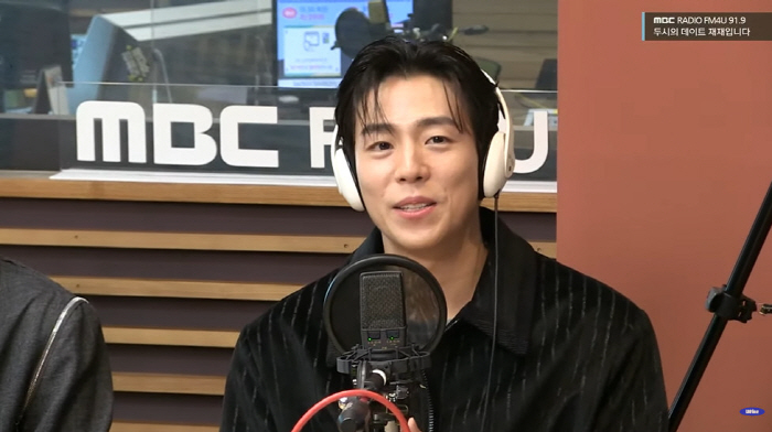 차은우 "'오사개' 강아지와 뽀뽀 촬영 위해 츄르 맛 봐...강아지 된 …