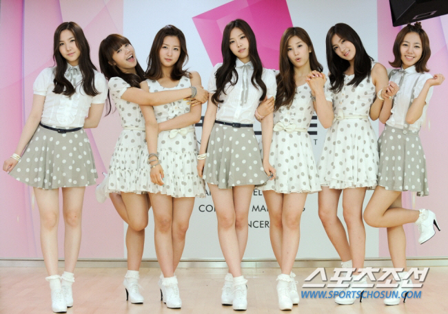 에이핑크 출신 홍유경, 14일 결혼 "평생 함께하고 싶은 사람 만나" […