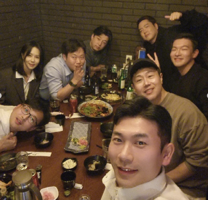 16기 옥순, 영숙과 고소 갈등 속 광수와 동반모임 참석…'현커 의혹'i…