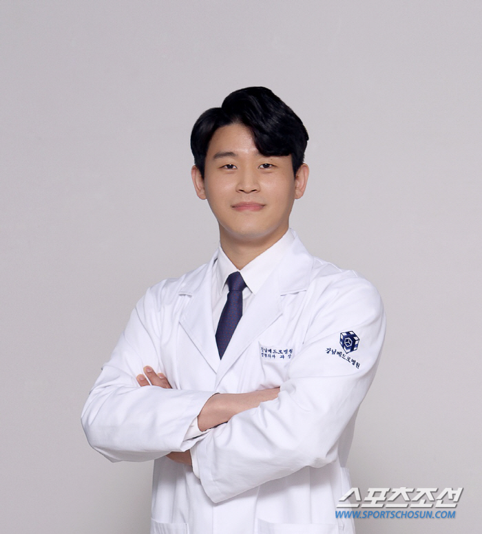 환절기 '퇴행성 관절염' 주의…민간요법·속설 의존 안돼