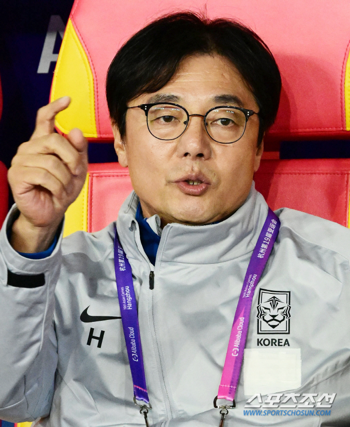 "우승은 하루뿐" 1999년생→2001년생, 중심축부터 바뀌는 '황선홍호…