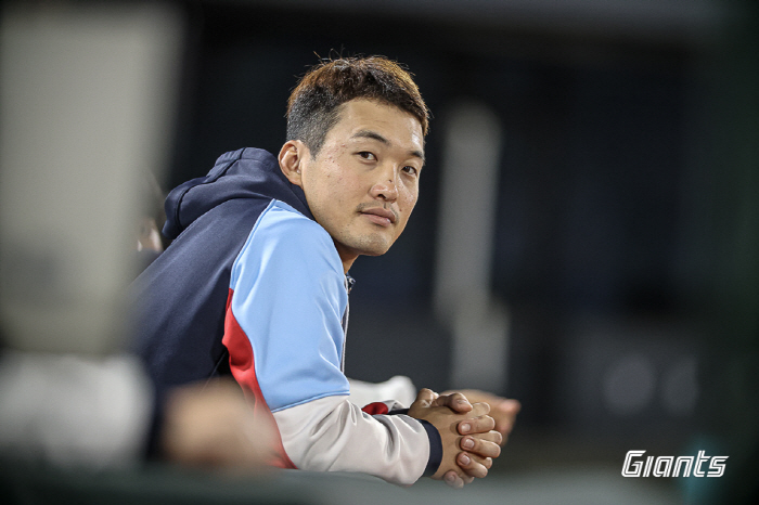 안권수의 눈물, '7-10-7-8-8-?' 롯데에 남긴 화두…레전드의 일…