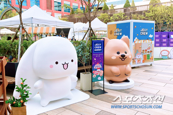 젤리크루, 캐릭터 꽃카 망붕이 용산에서 팝업스토어 진행