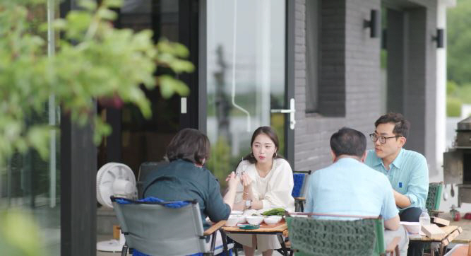 희진父 "동거만 하는 건 받아들이기 어려워"…지미 '긴장백배' ('돌싱글…