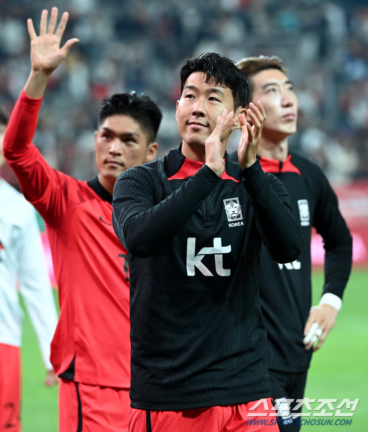 손흥민 벤치에 英언론이 싱글벙글 "토트넘과 엔지가 좋아하겠는걸!"