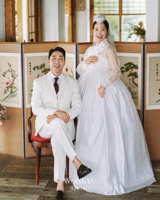 손헌수♥7세연하 예비신부와 내일(!5일) 결혼…'꿀 뚝뚝' 웨딩화보