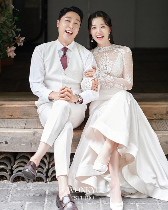 손헌수♥7세연하 예비신부와 내일(!5일) 결혼…'꿀 뚝뚝' 웨딩화보