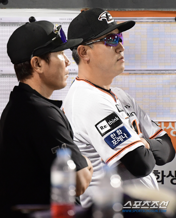 지난해 100패를 걱정했는데…탈꼴찌에 4년 만에 승률 4할 복귀, 최원호…