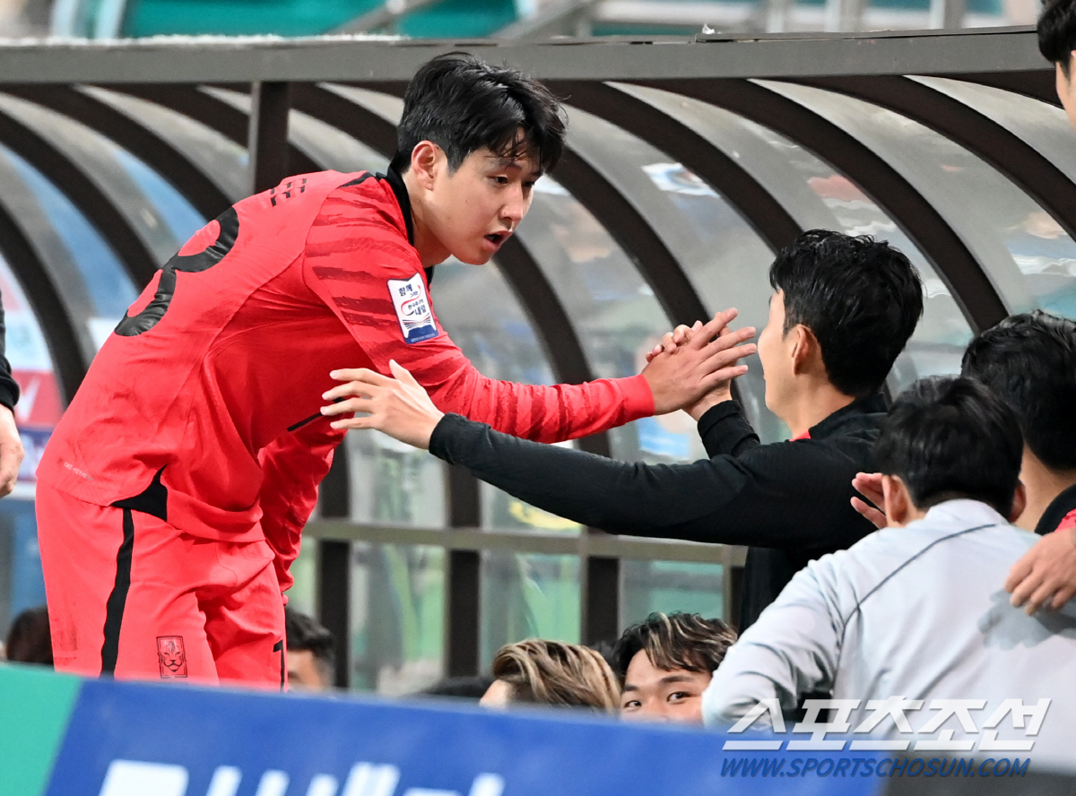 유럽까지 들썩, '클린스만호' 구한 이강인의 공격력 극대화 '신의 한 수…