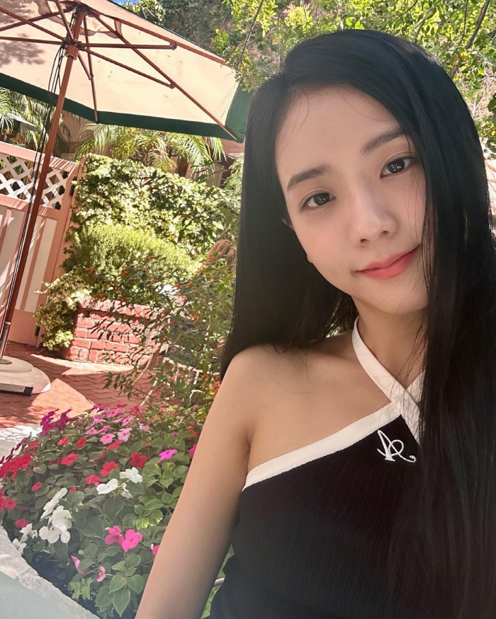 블랙핑크 지수, ♥안보현이 반한 꽃 같은 미모