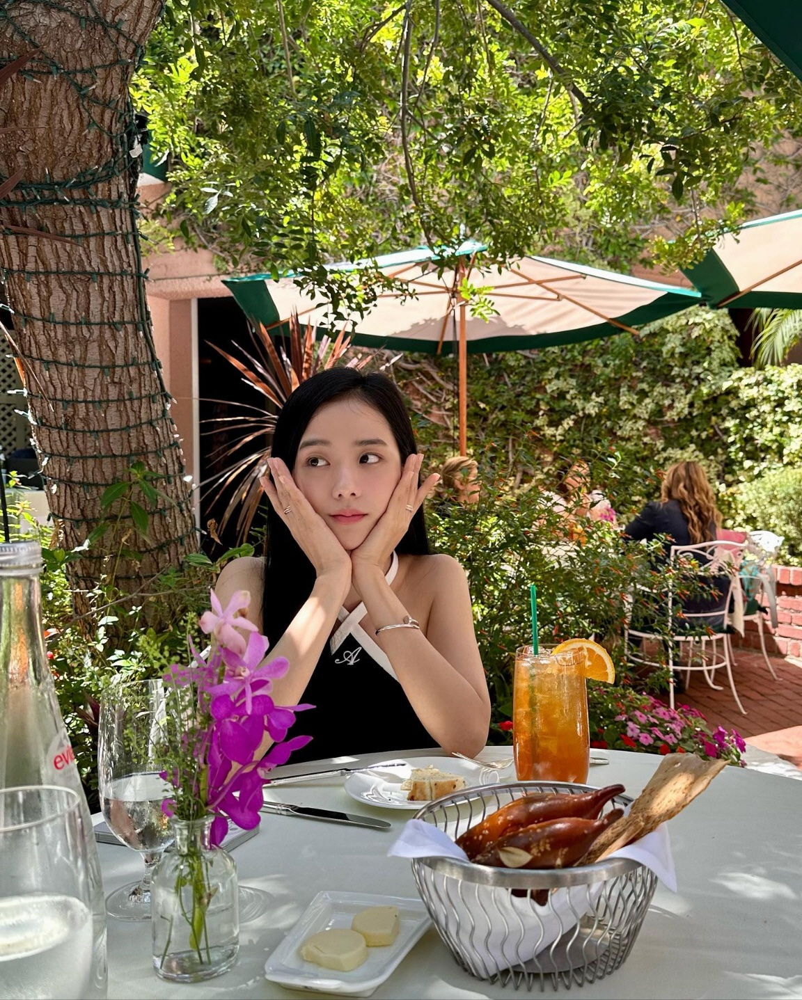 블랙핑크 지수, ♥안보현이 반한 꽃 같은 미모