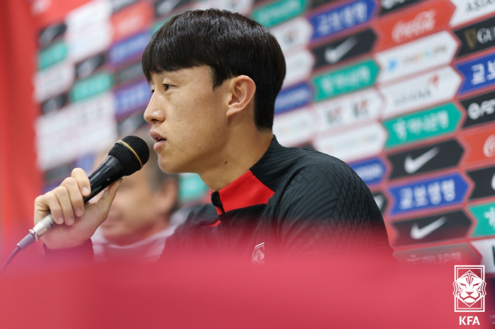 [기자회견]이재성 "이강인과 포지션 체인지? 자율적으로 결정"(일문일답)