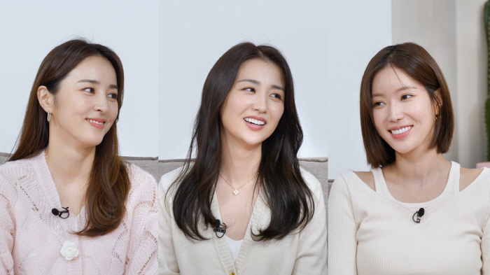 임수향 "차은우와 6시간 동안 키스신 촬영, 입술이 부어가는 게 보여" …