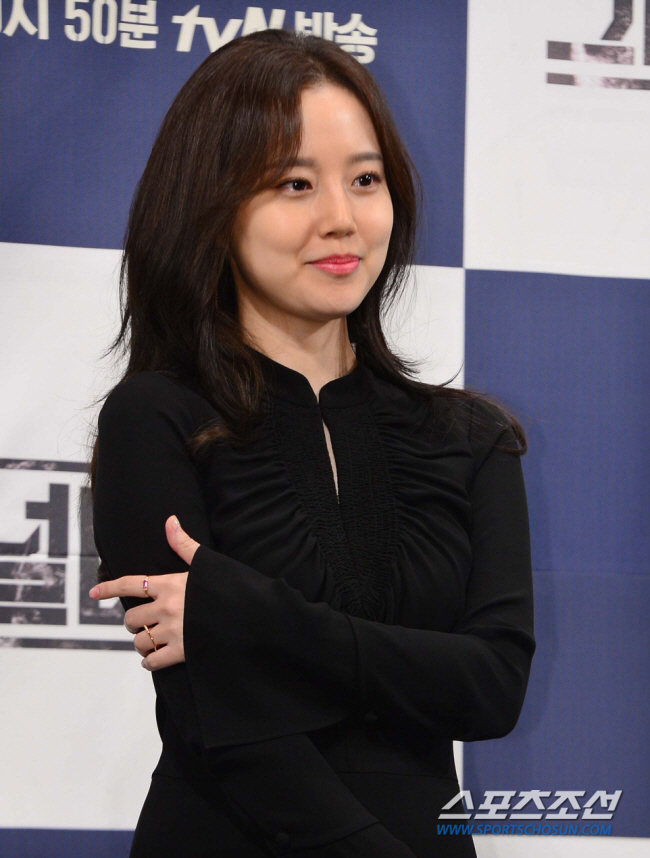 [전문] 문채원, 가짜뉴스 악플러 12명 추가 고소…"합의나 선처無, 강…