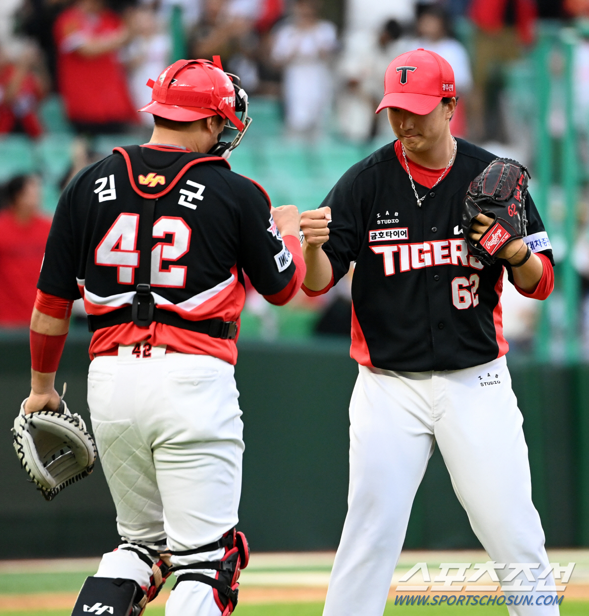 31세 4년 13억원→35세 3년 25억원. 양의지,강민호 백업→KIA …