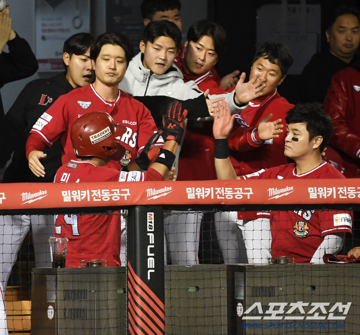 '미라클' 꿈꿨던 두산 5위 확정. '알칸타라 22호 QS→9회말 김인태…