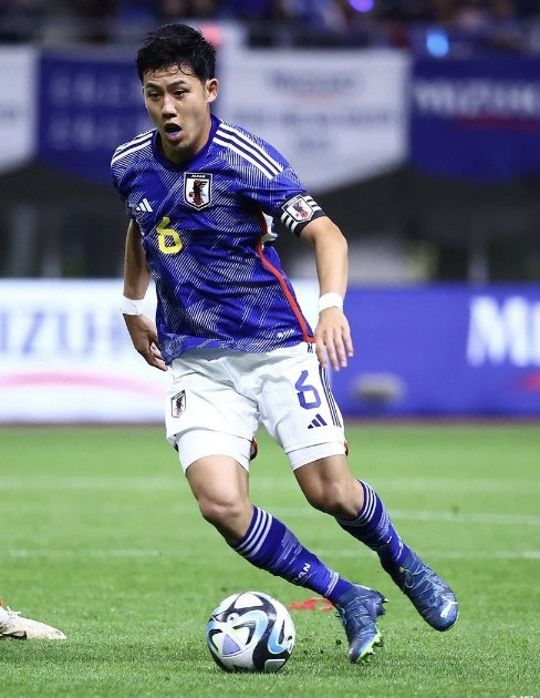 후루하시 선제골 日 전반전 1-0, 韓 4골 얻어맞은 튀니지 각성 '육탄…