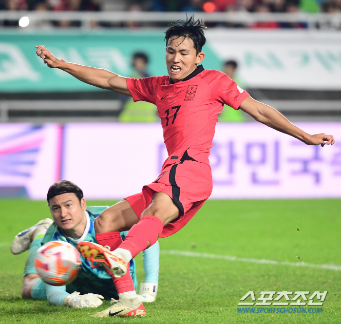 '유럽파 폼 미쳤다!' 한국, 손흥민-이강인-김민재-황희찬-정우영 릴레이…