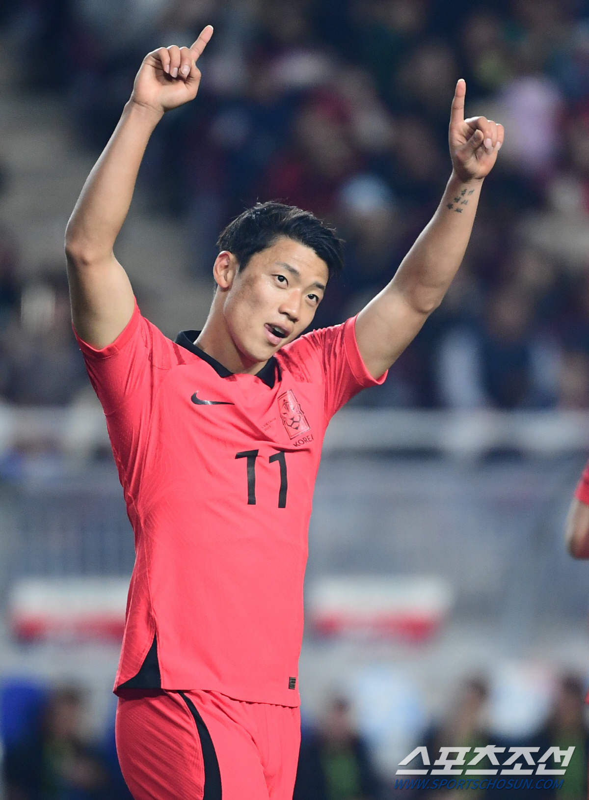 환상 돌파+득점, 이것이 EPL 명장들 칭찬 이끈 '더 코리안 가이' 황…