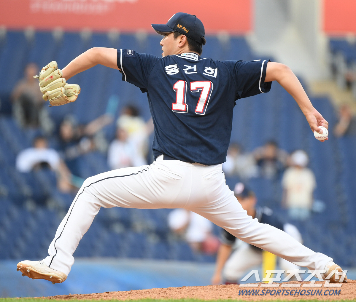 '14승 FA 재수생, 3년 연속 30S 마무리, 돌아온 왼손 필승조, …