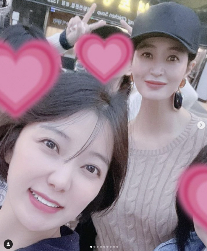 "김혜수 언니, 저한테 왜그러세요" 17년 꾹꾹 쌓인 미담 터졌다
