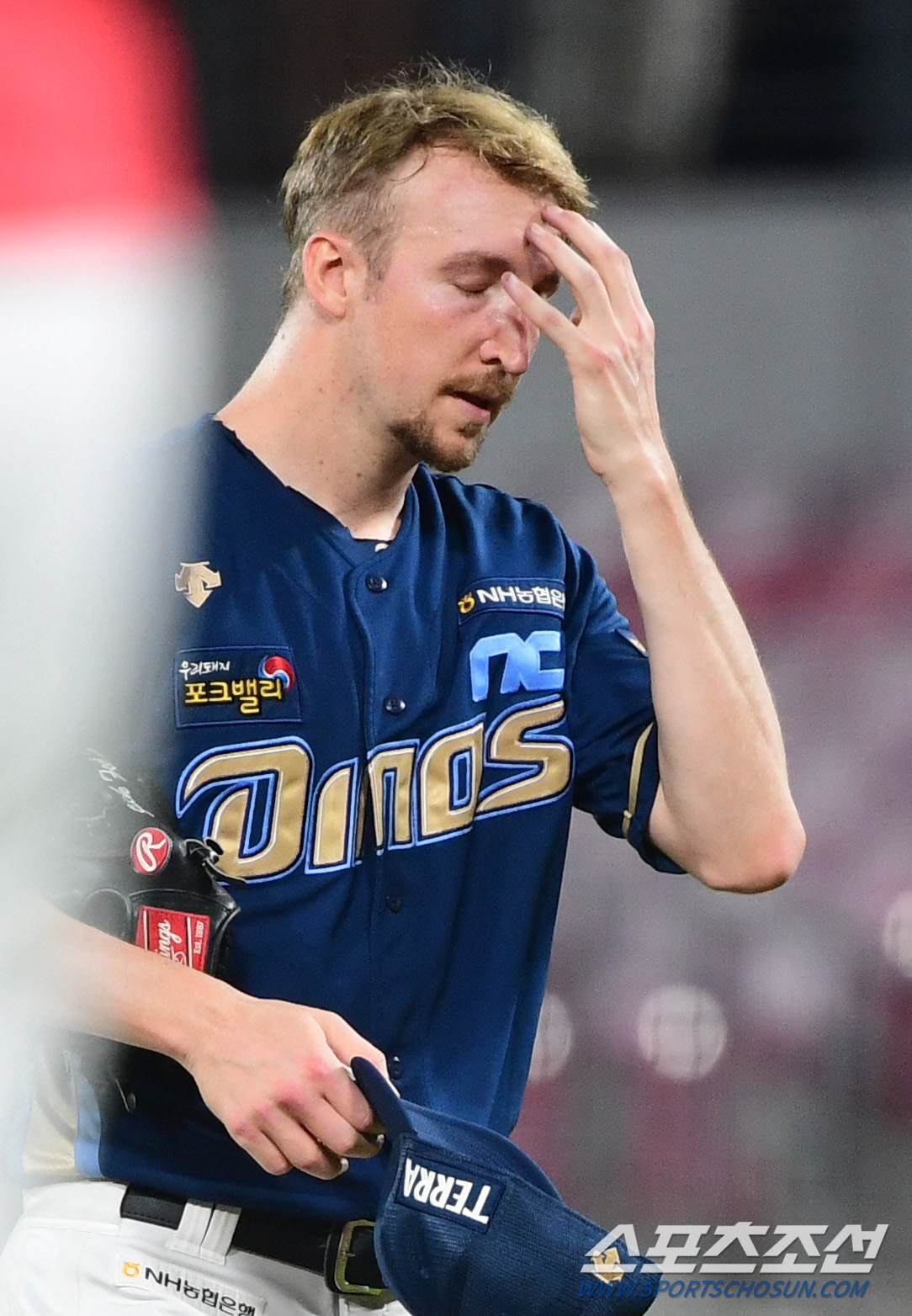 "안 움직이고 지켜본다" 예비 MVP에 닥친 불운, WC 등판 불가, 준…