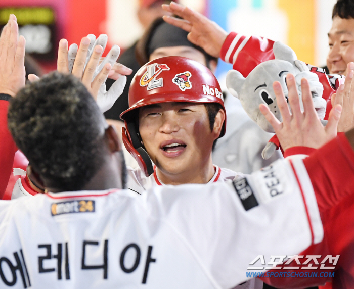 'PS 탈락 걱정' 우승팀의 몰락→'한달만에 준PO 직행' 반전 드라마,…