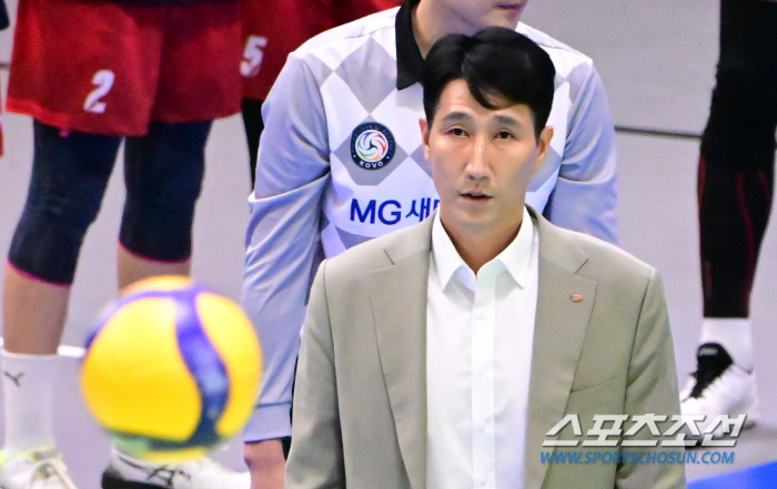 1,2세트 이기도고 역전패. 감독의 솔직 발언 "불안불안했다. 걱정한게 …