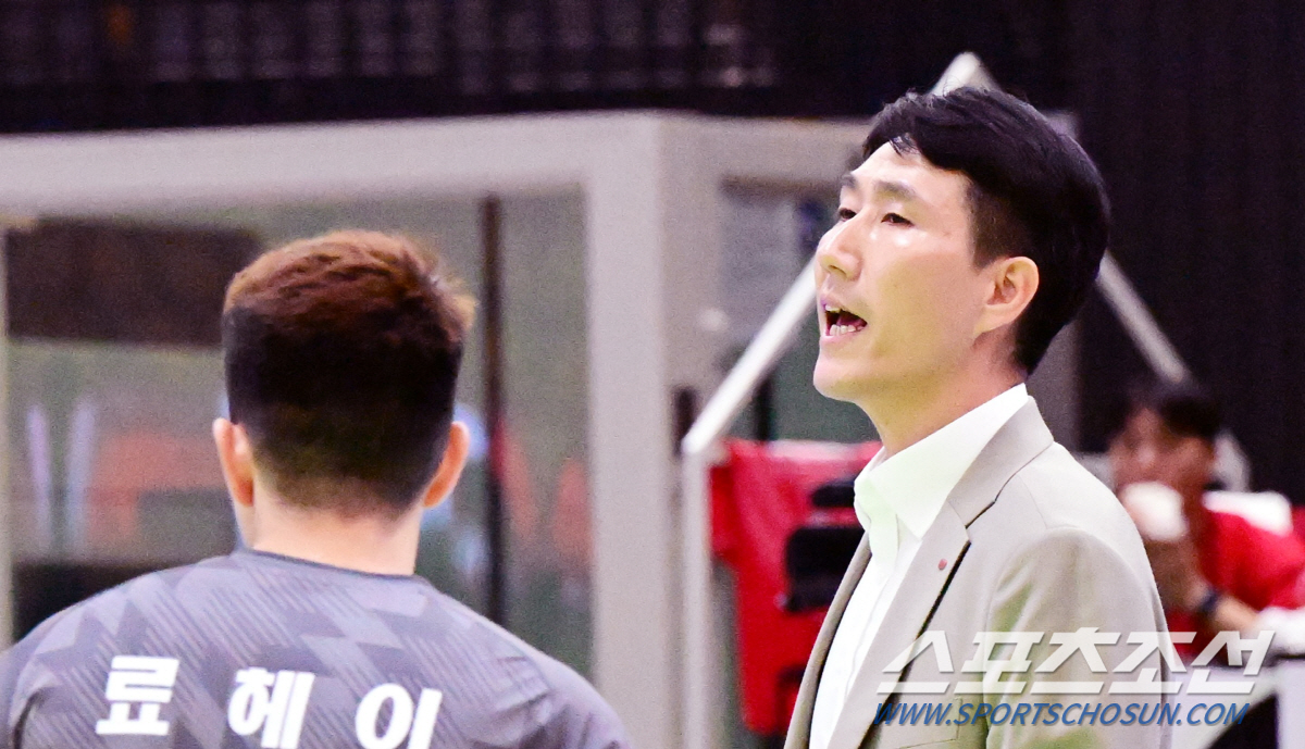 1,2세트 이기도고 역전패. 감독의 솔직 발언 "불안불안했다. 걱정한게 …