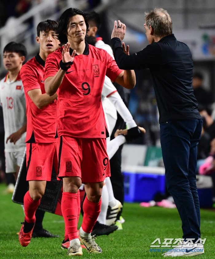 [현장인터뷰]'6-0 대승' 클린스만의 여유 "손흥민 60분에 직접 확인…