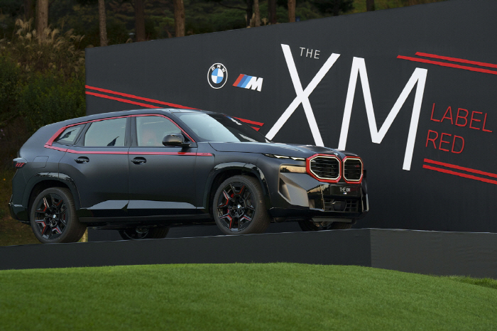 BMW코리아, LPGA 대회서 'XM 레이블 레드','i7 M70 xDr…