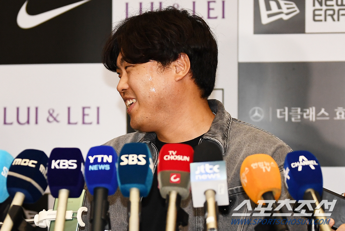 "한화 복귀? 그 마음 변함 없다, 다만…" 토론토 4년 계약 끝 류현진…