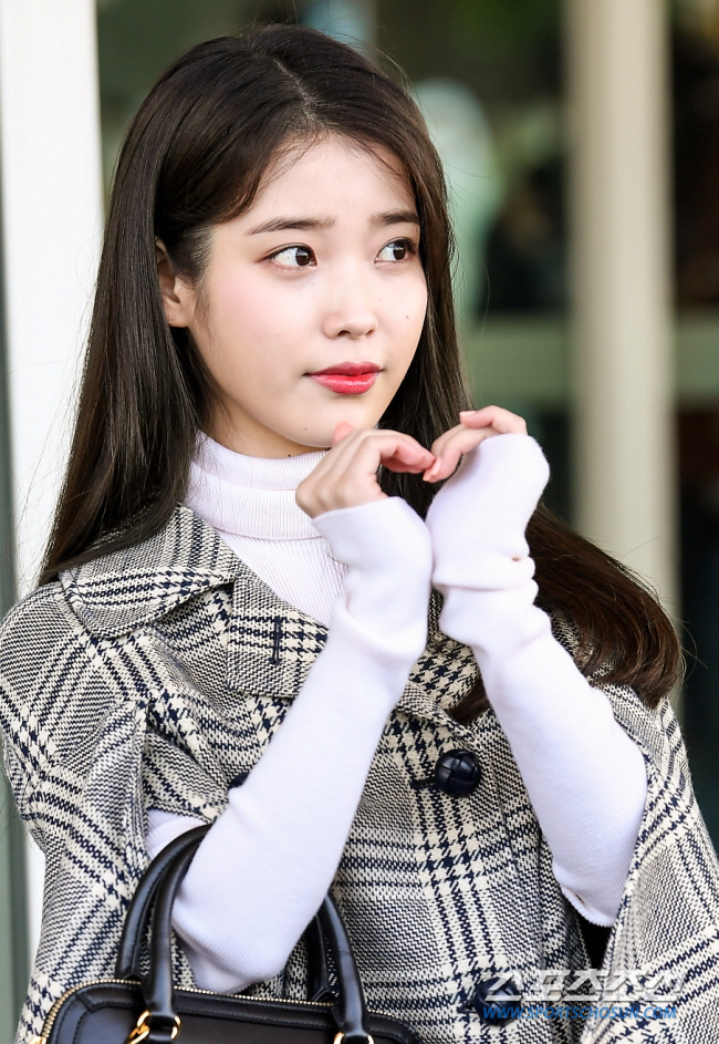 아이유, 살해 협박 후 '성숙한 팬 문화' 위한 에티켓 강화 "위반시 법…